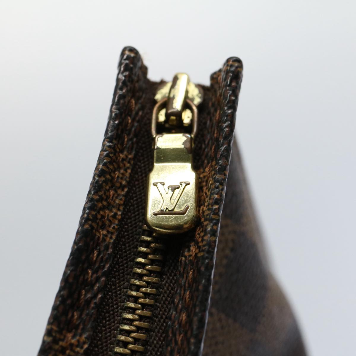 LOUIS VUITTON Damier Ebene Poche Toilette 26 Pouch N47543 LV 55161