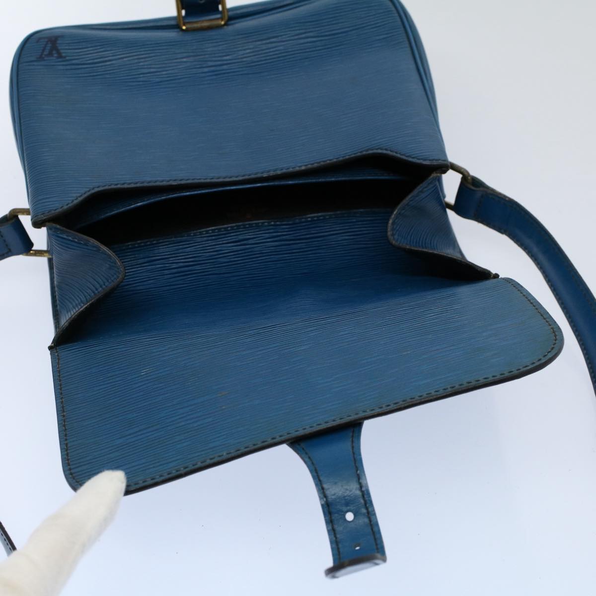 LOUIS VUITTON Epi Cartouchiere MM Shoulder Bag Blue M52245 LV 55173
