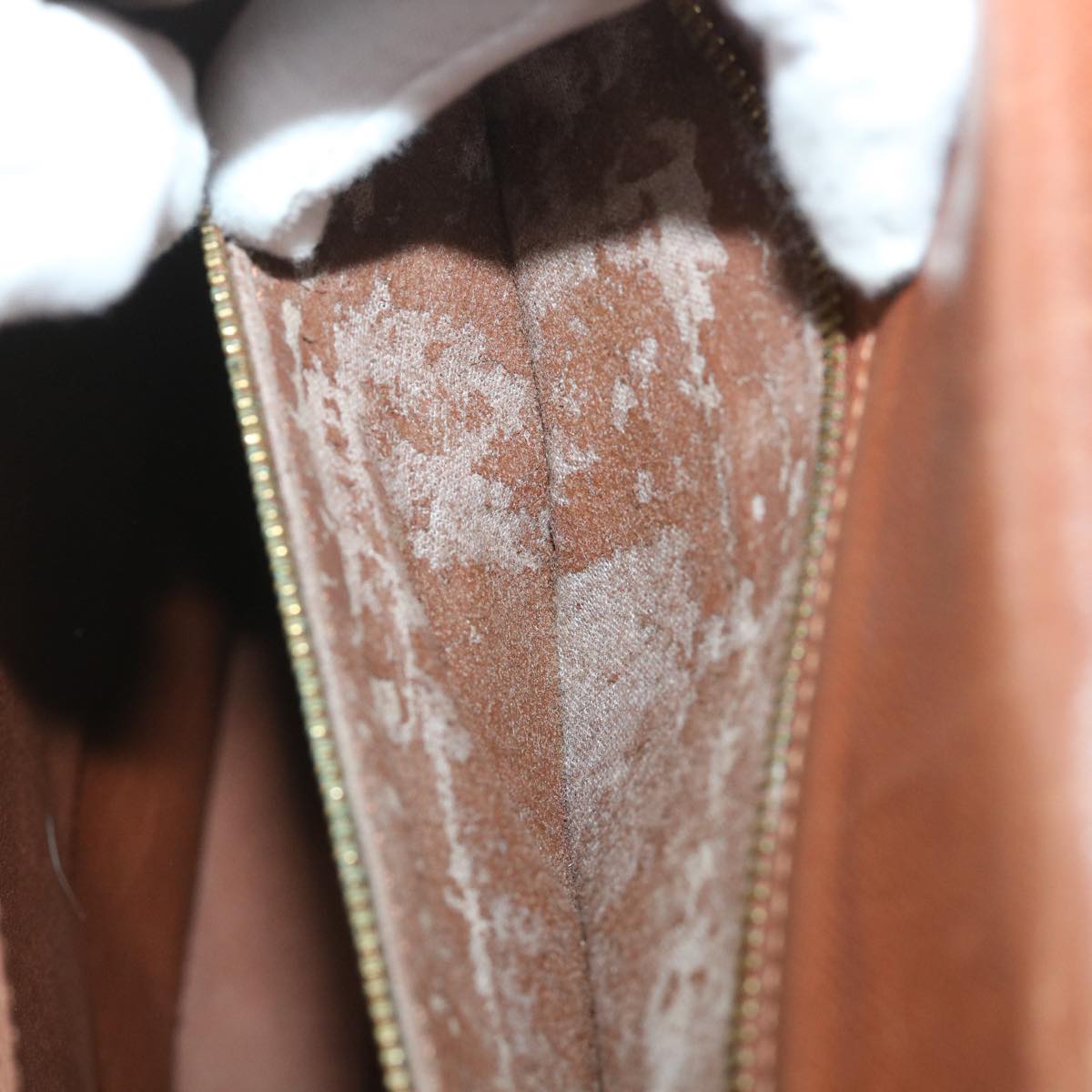 LOUIS VUITTON Monogram Porte Documents Bandouliere Bag M53338 LV 55180