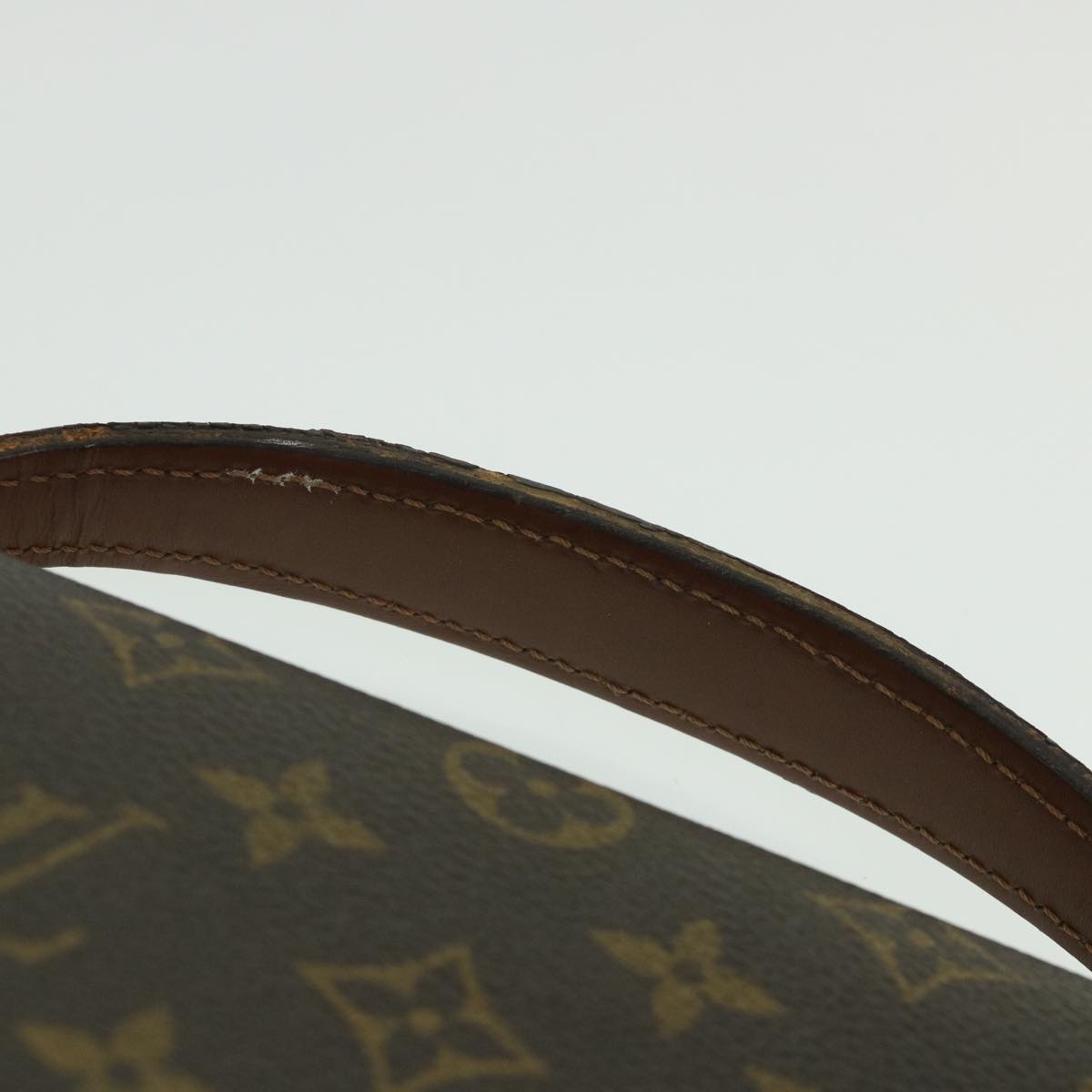 LOUIS VUITTON Monogram Porte Documents Bandouliere Bag M53338 LV 55180