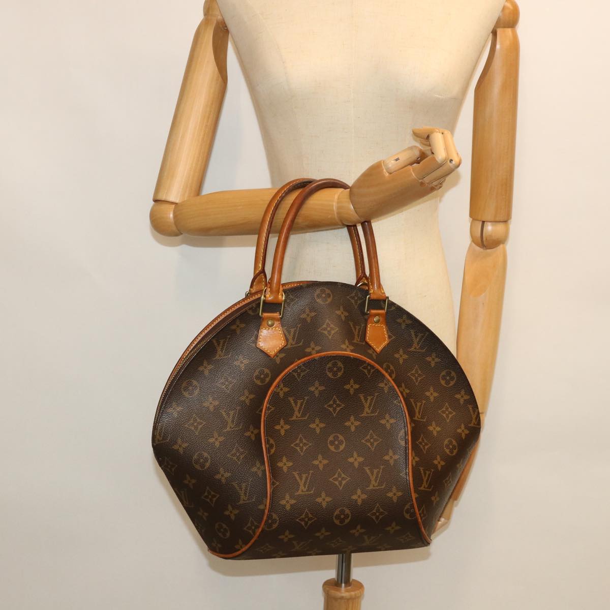 LOUIS VUITTON Monogram Ellipse MM Hand Bag M51126 LV 55190