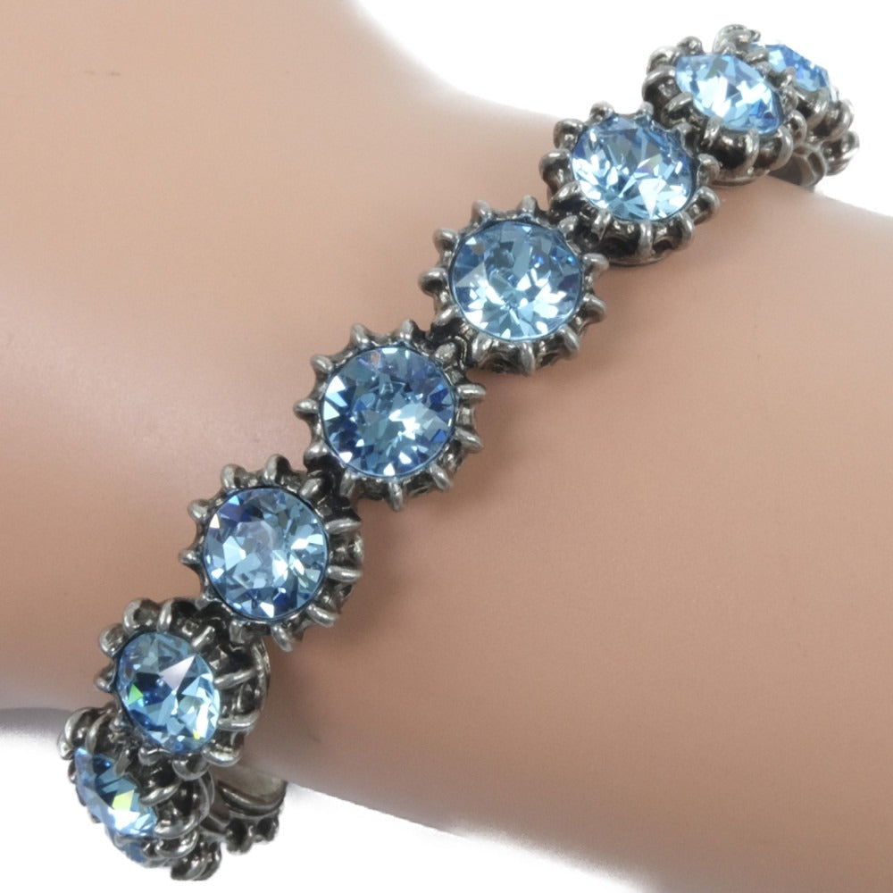 Luxury Gucci Trending 2025 Silver Bangle Bracelet with Blue Stone