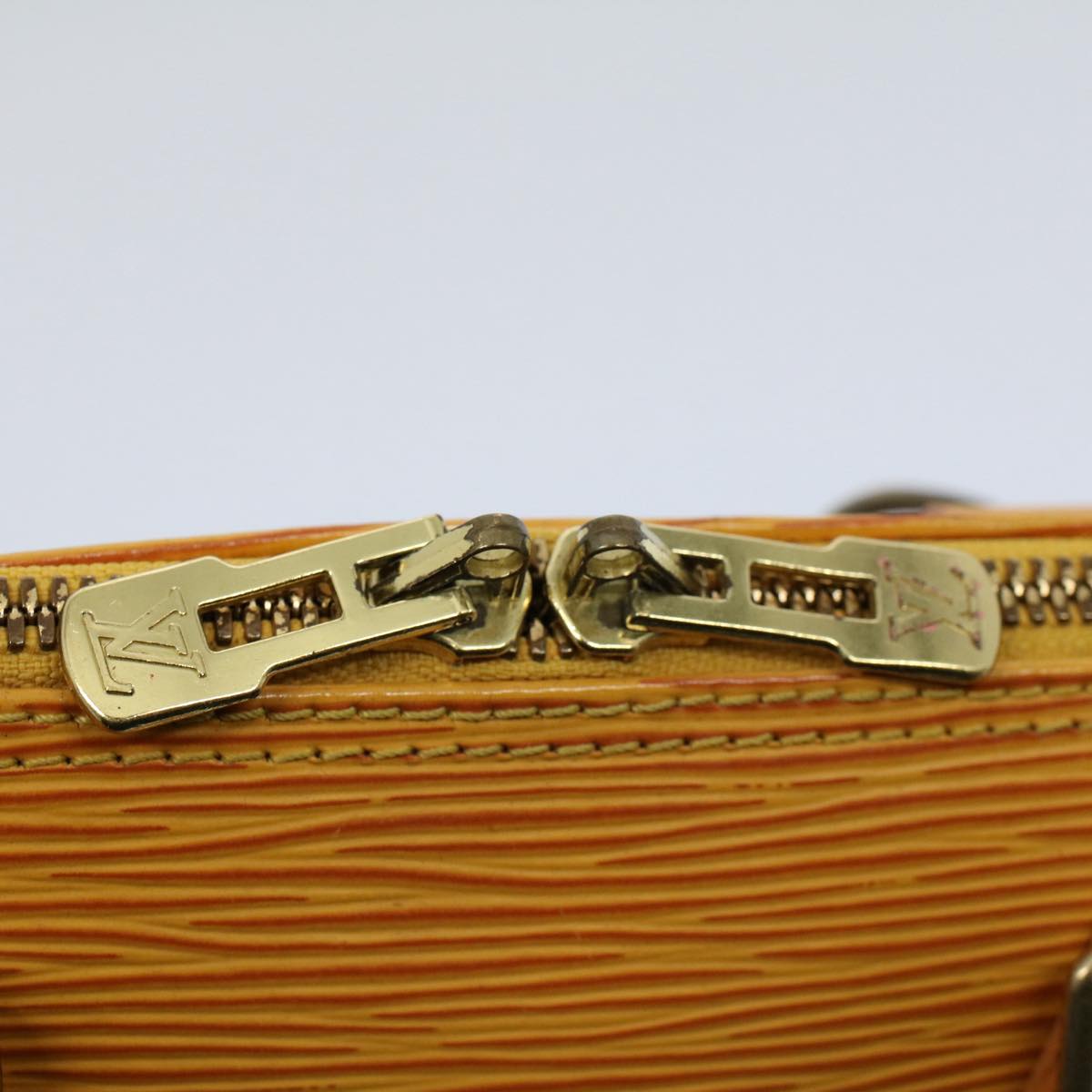 LOUIS VUITTON Epi Alma Hand Bag Tassili Yellow M52149 LV 55230