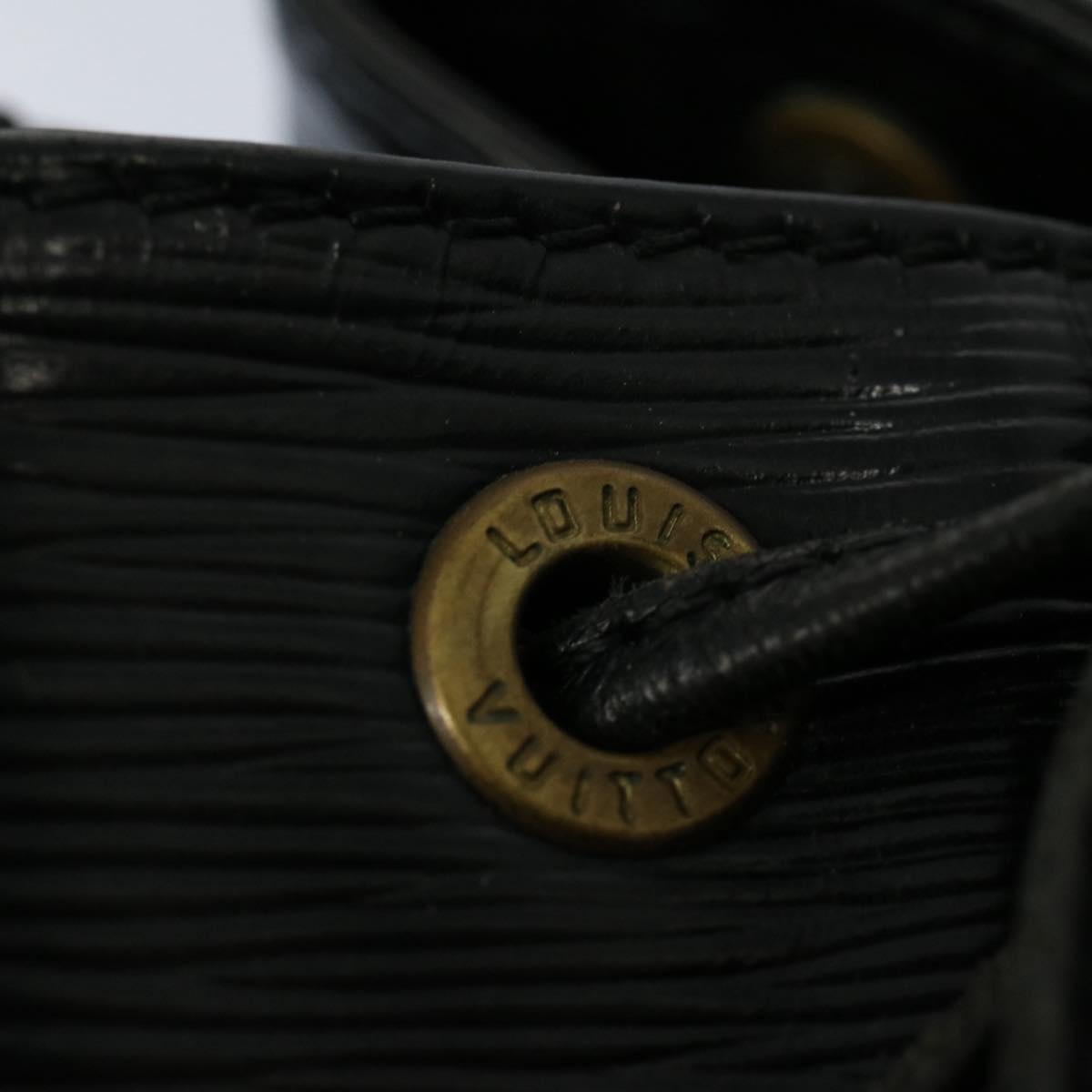 LOUIS VUITTON Epi Petit Noe Shoulder Bag Black M44102 LV 55241