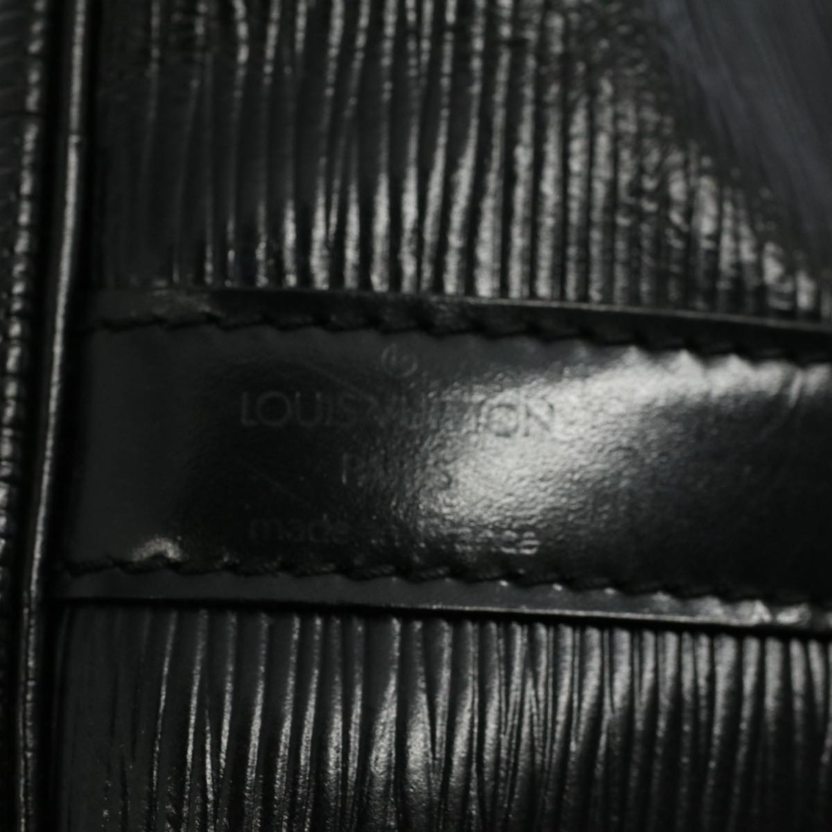 LOUIS VUITTON Epi Petit Noe Shoulder Bag Black M44102 LV 55241