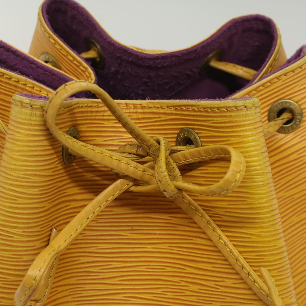 LOUIS VUITTON Epi Petit Noe Shoulder Bag Tassili Yellow M44109 LV 55242