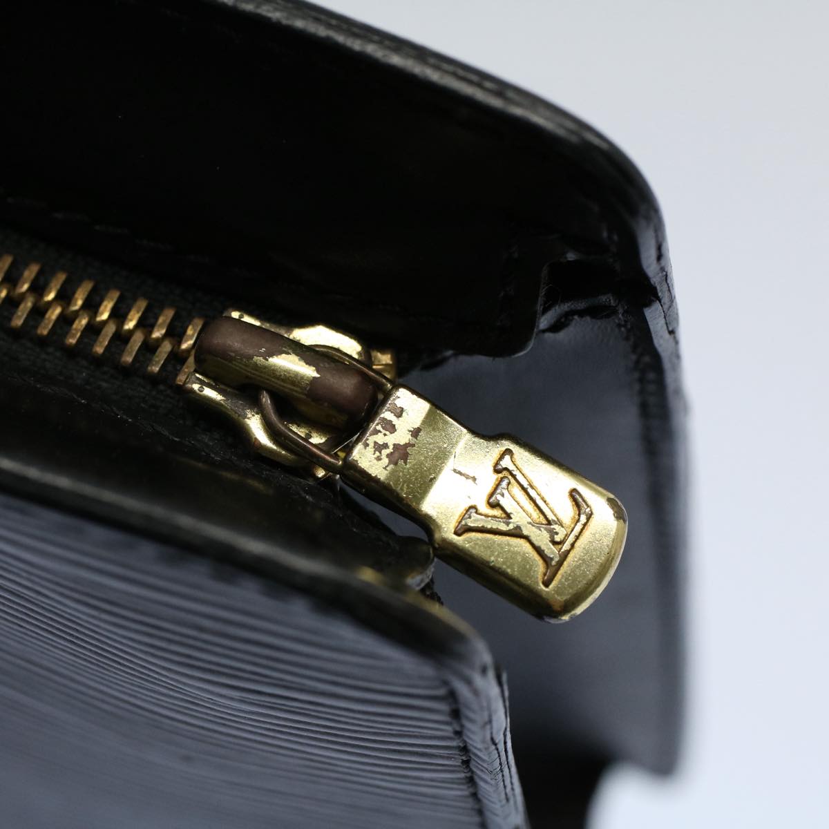 LOUIS VUITTON Epi Pochette Homme Clutch Bag Black M52522 LV 55274