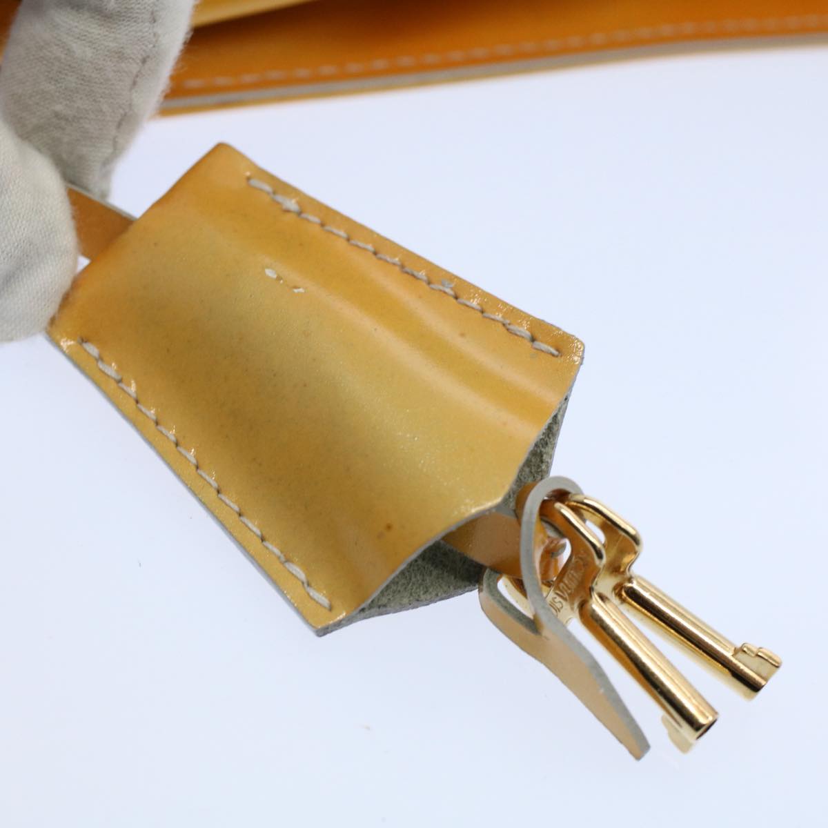 LOUIS VUITTON Monogram Vernis Spring Street Hand Bag Gris M91029 LV 55297