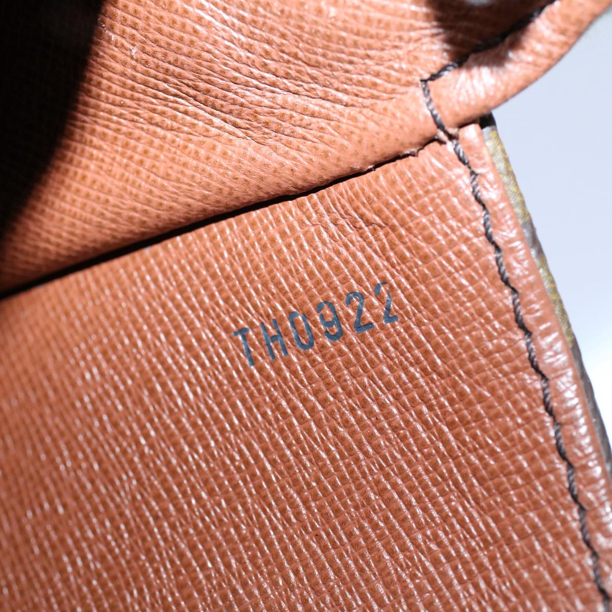 LOUIS VUITTON Monogram Saint Cloud GM Shoulder Bag M51242 LV 55301