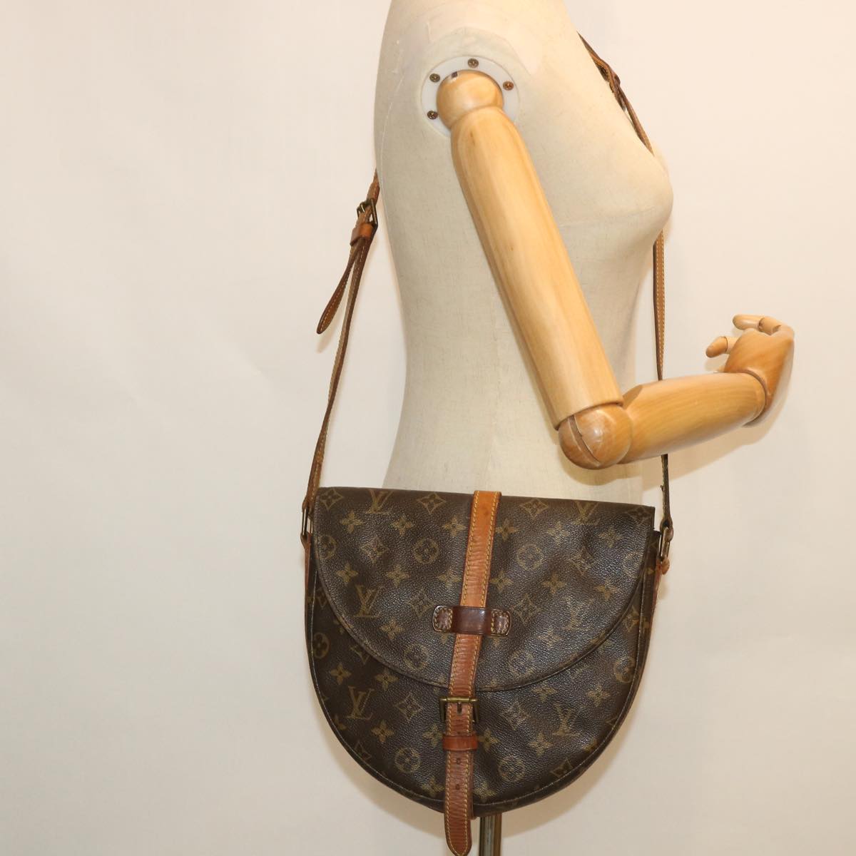 LOUIS VUITTON Monogram Chantilly GM Shoulder Bag M51232 LV 55305