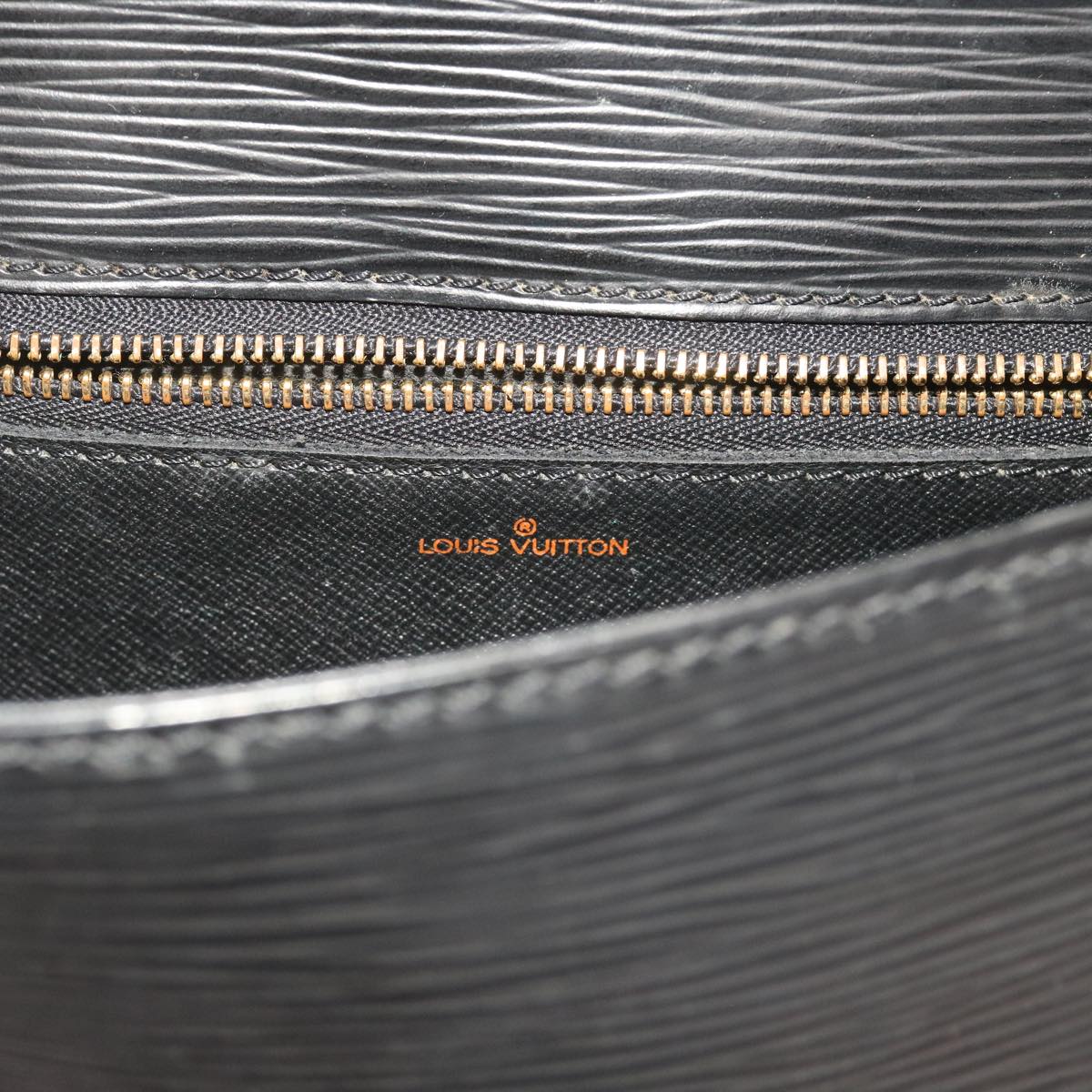 LOUIS VUITTON Epi Saint Cloud GM Shoulder Bag Black M52192 LV 55309