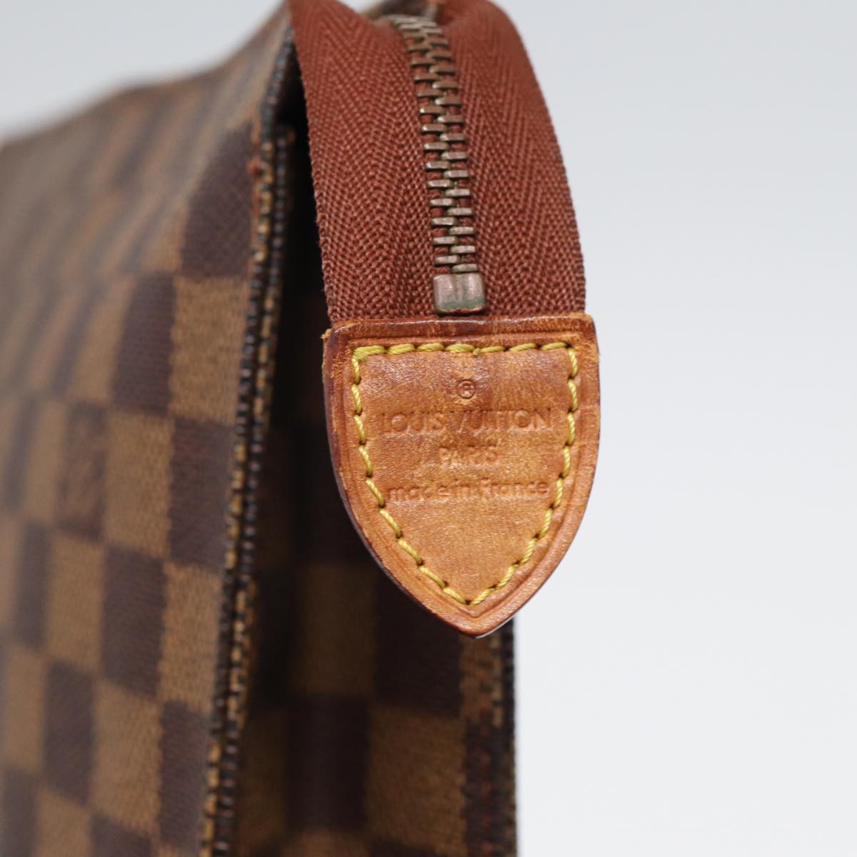 LOUIS VUITTON Damier Ebene Poche Toilette 26 Pouch N47543 LV 55311