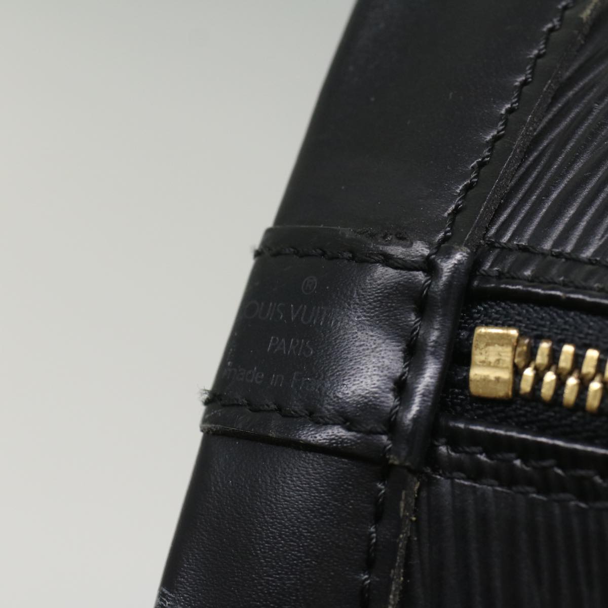 LOUIS VUITTON Epi Alma Hand Bag Black M52142 LV 55313