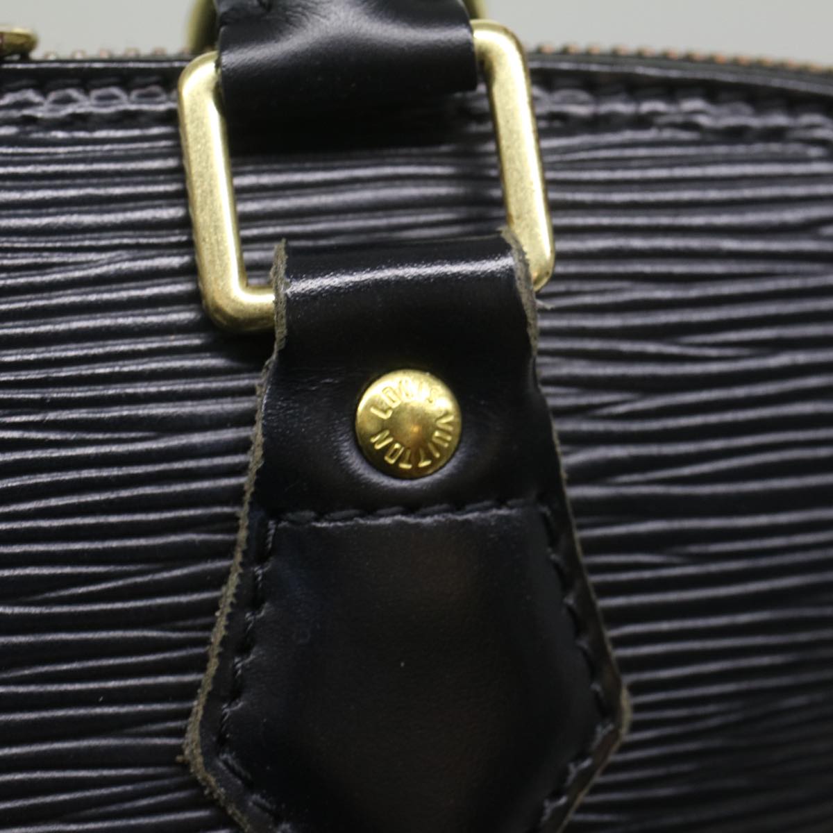 LOUIS VUITTON Epi Alma Hand Bag Black M52142 LV 55313
