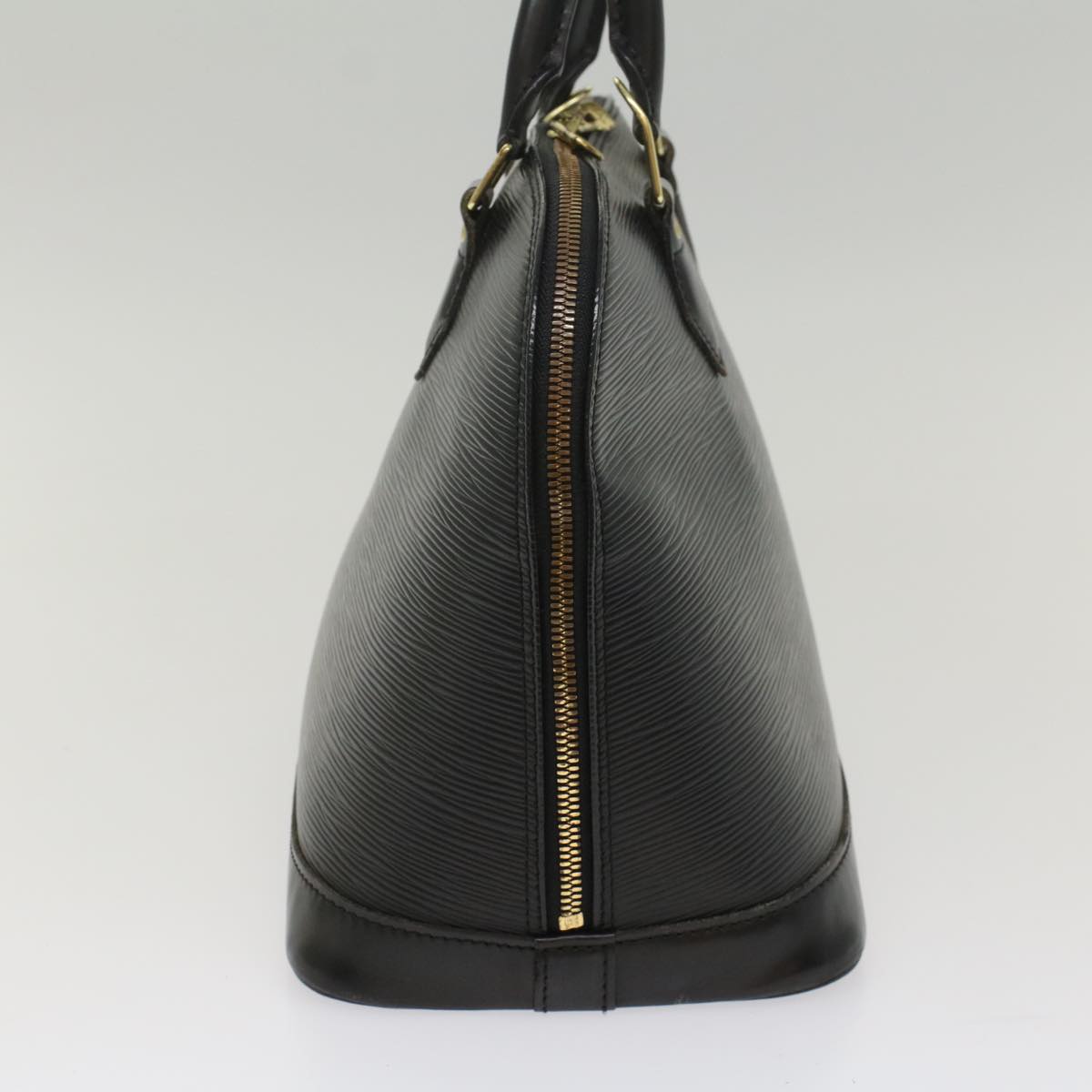 LOUIS VUITTON Epi Alma Hand Bag Black M52142 LV 55313