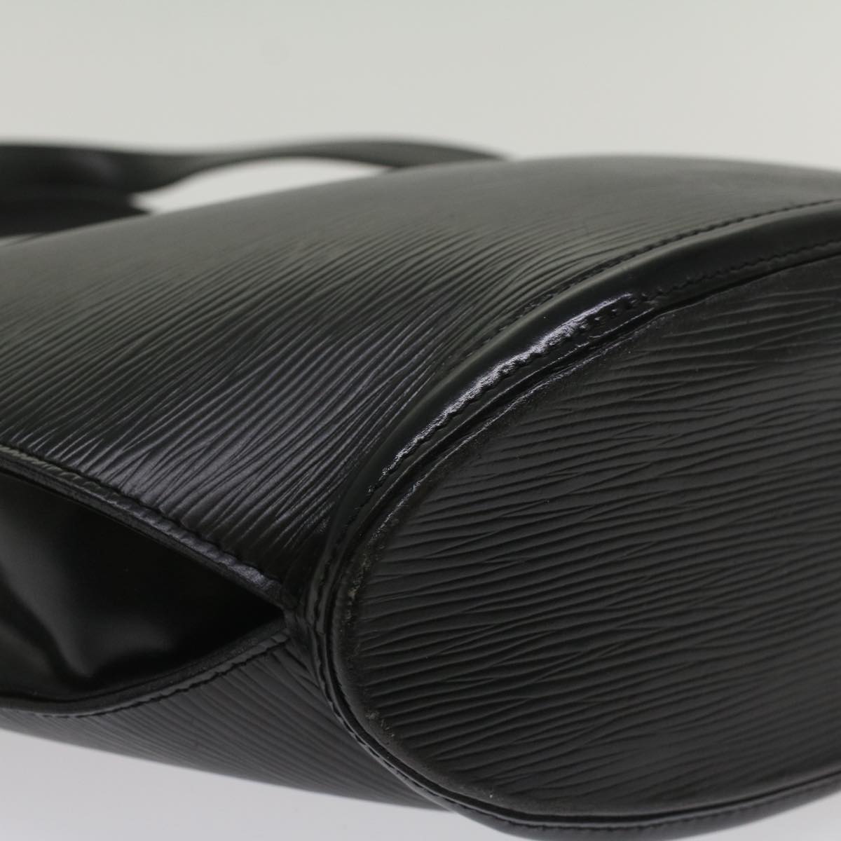 LOUIS VUITTON Epi Saint Jacques Hand Bag Black M52272 LV 55362