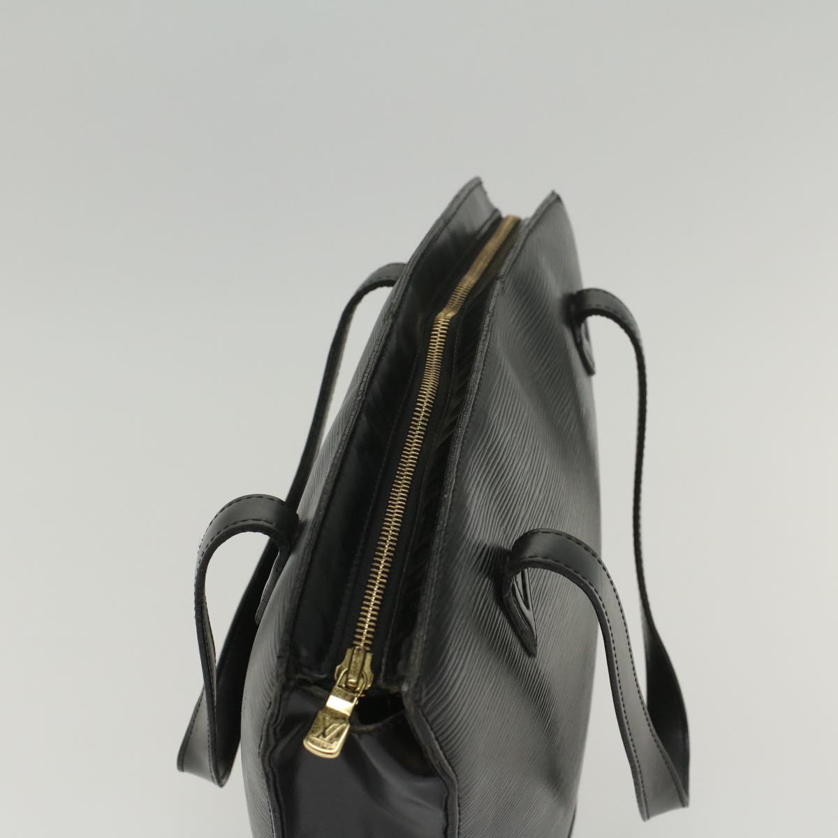 LOUIS VUITTON Epi Saint Jacques Hand Bag Black M52272 LV 55362