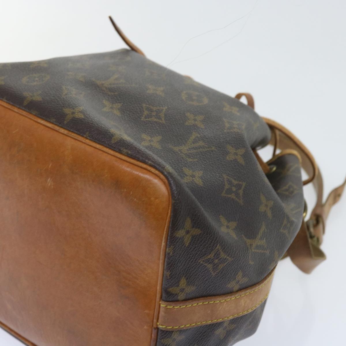LOUIS VUITTON Monogram Petit Noe Shoulder Bag M42226 LV 55365