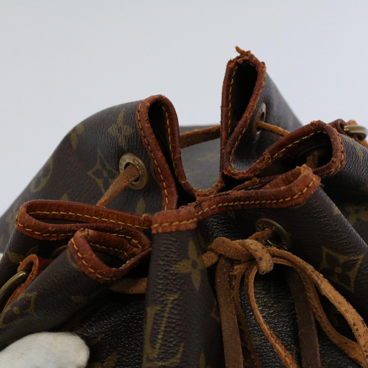 LOUIS VUITTON Monogram Petit Noe Shoulder Bag M42226 LV 55366