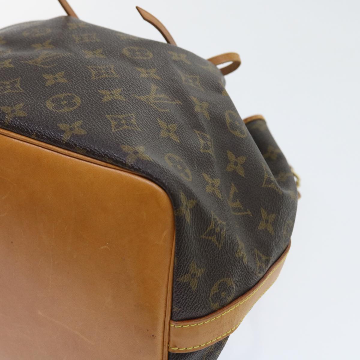 LOUIS VUITTON Monogram Petit Noe Shoulder Bag M42226 LV 55367