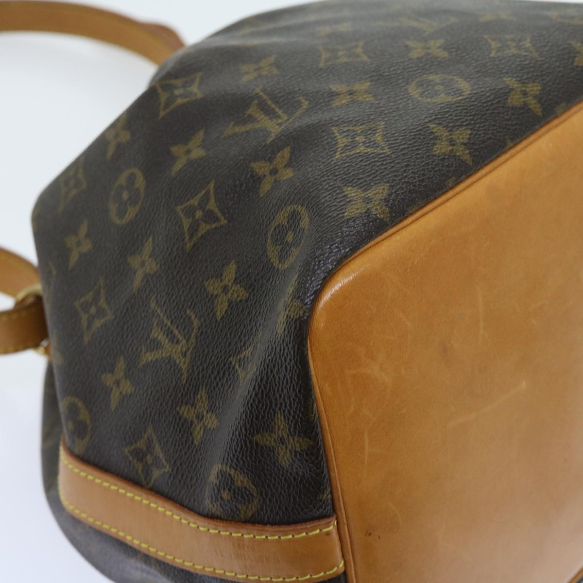 LOUIS VUITTON Monogram Petit Noe Shoulder Bag M42226 LV 55367