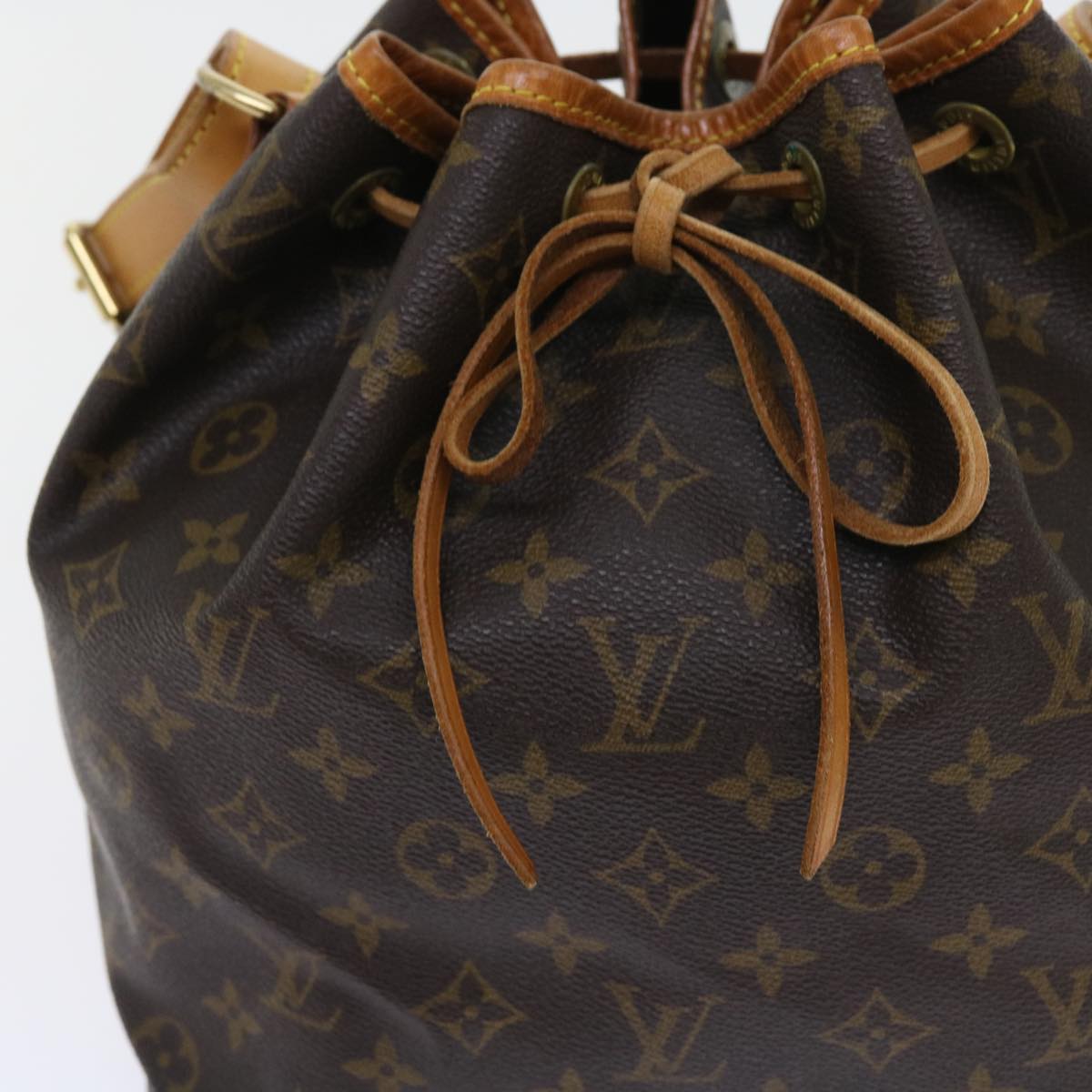 LOUIS VUITTON Monogram Petit Noe Shoulder Bag M42226 LV 55367