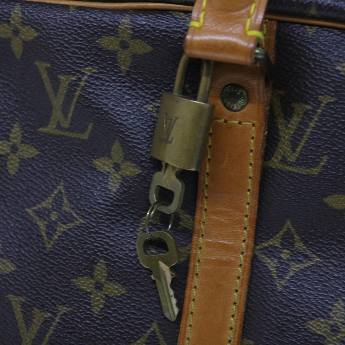 LOUIS VUITTON Monogram Porte Documents Voyage Business Bag M52005 LV 55370