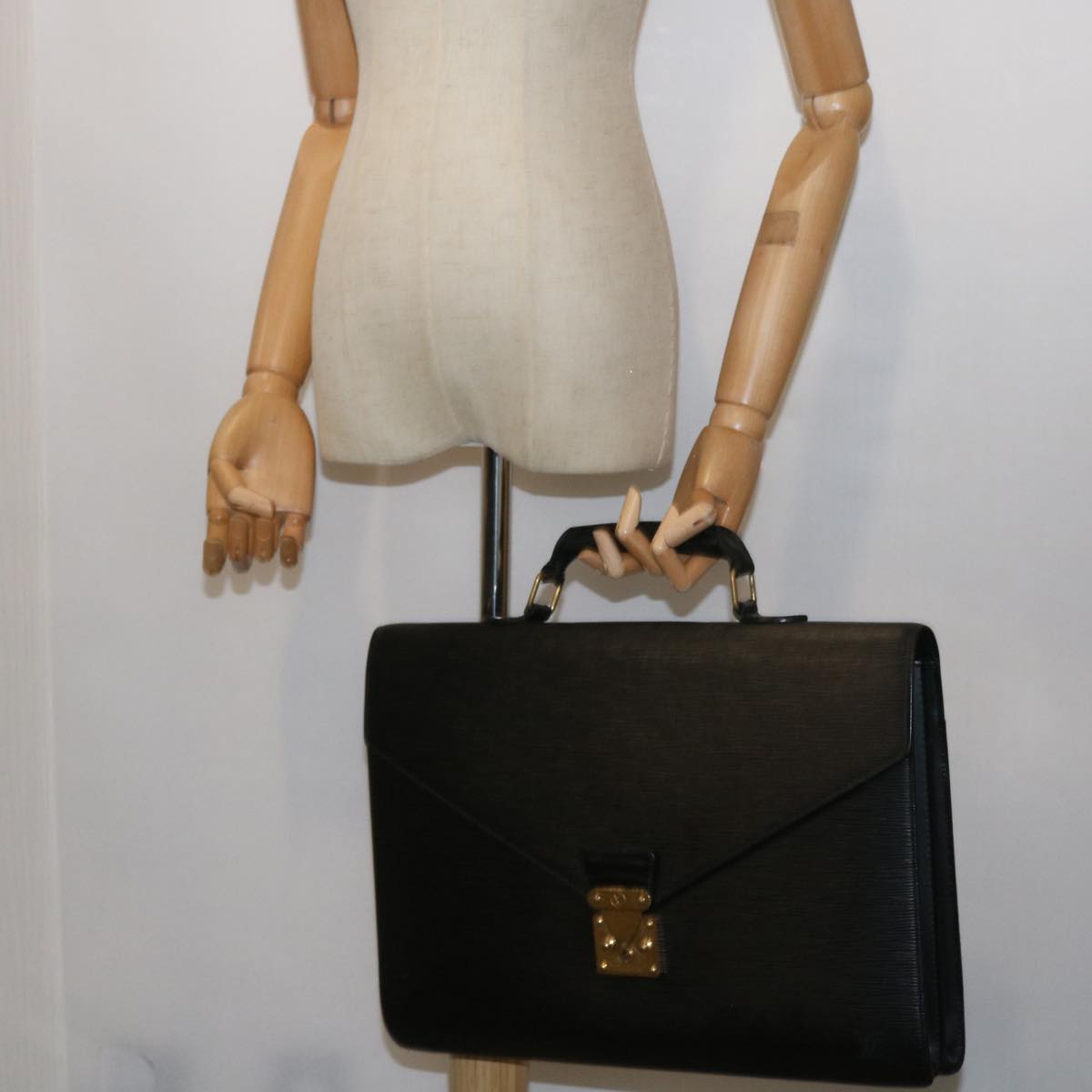 LOUIS VUITTON Epi Serviette Ambassador Business Bag Black M54412 LV 55373