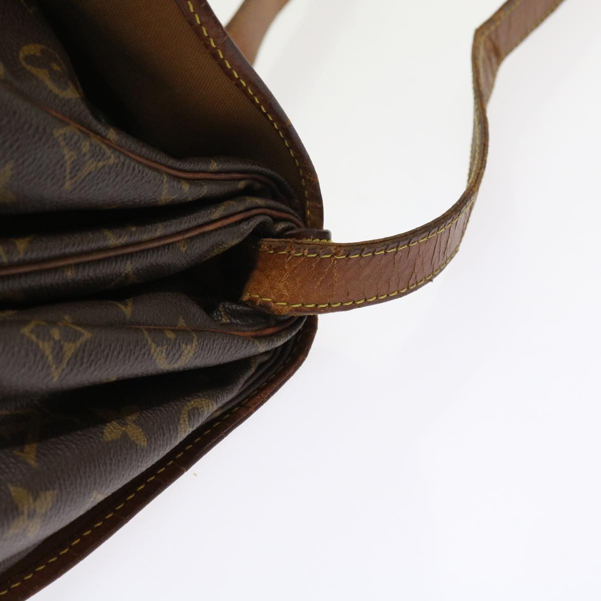 LOUIS VUITTON Monogram Saumur 35 Shoulder Bag M42254 LV 55382