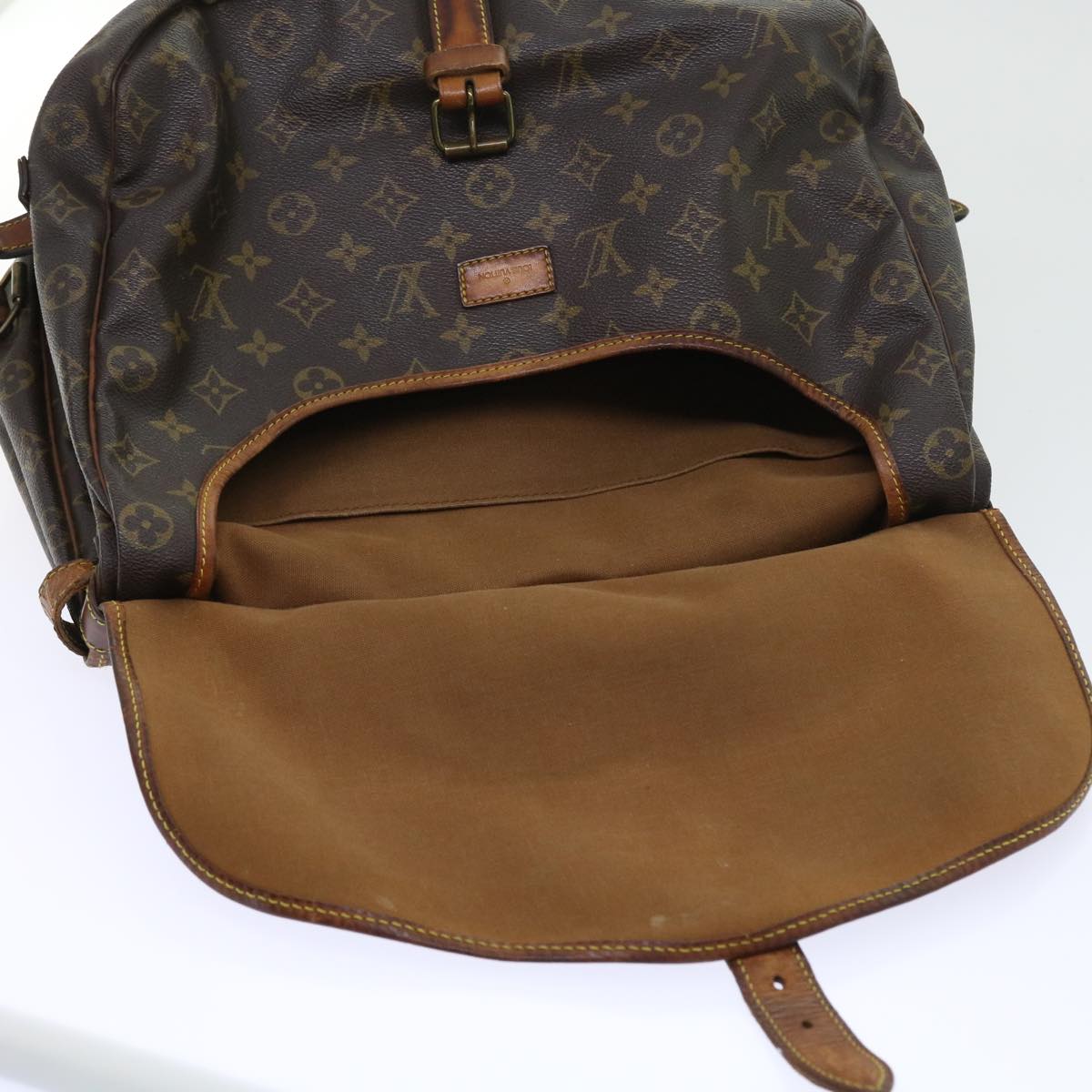 LOUIS VUITTON Monogram Saumur 35 Shoulder Bag M42254 LV 55382