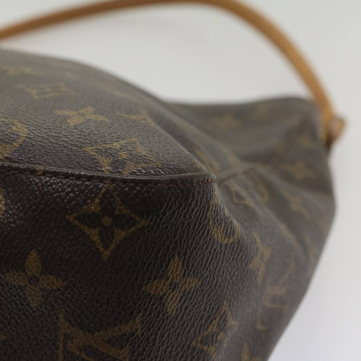 LOUIS VUITTON Monogram Looping GM Shoulder Bag M51145 LV 55387