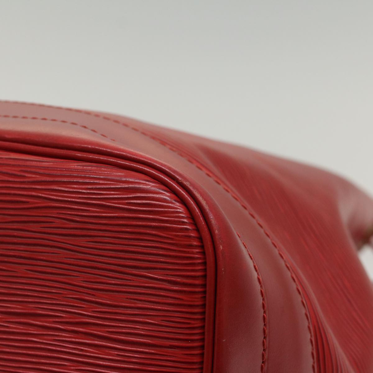LOUIS VUITTON Epi Noe Shoulder Bag Red M44007 LV 55390