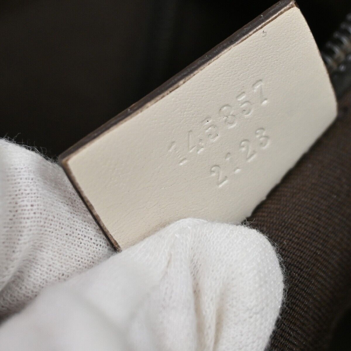 Gucci Gg Canvas  Canvas Shoulder Bag ()