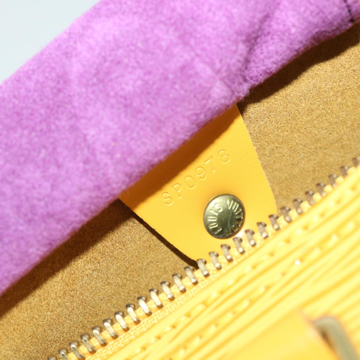 LOUIS VUITTON Epi Speedy 25 Hand Bag Tassili Yellow M43019 LV 55406