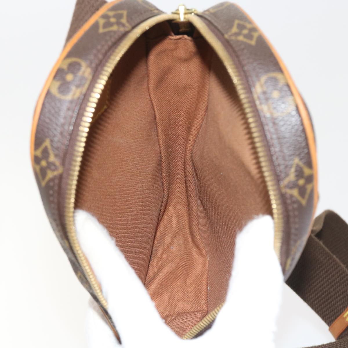 LOUIS VUITTON Monogram Pochette Gange Shoulder Bag M51870 LV 55528