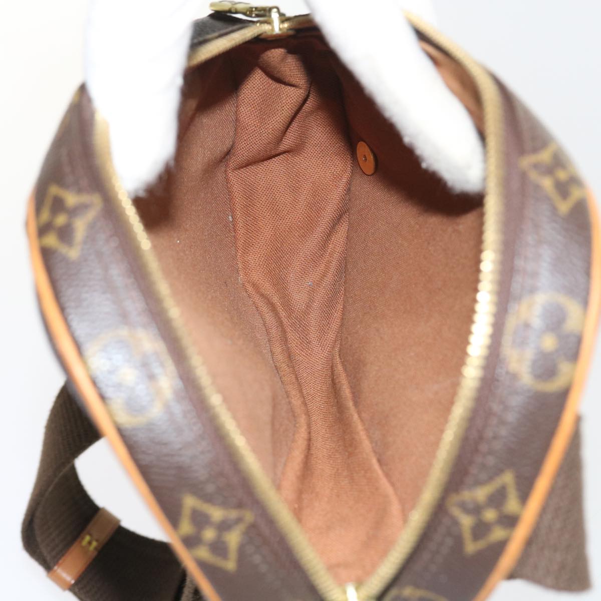 LOUIS VUITTON Monogram Pochette Gange Shoulder Bag M51870 LV 55528