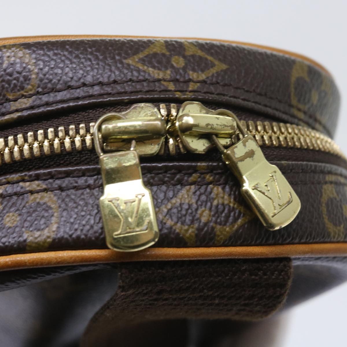 LOUIS VUITTON Monogram Pochette Gange Shoulder Bag M51870 LV 55530