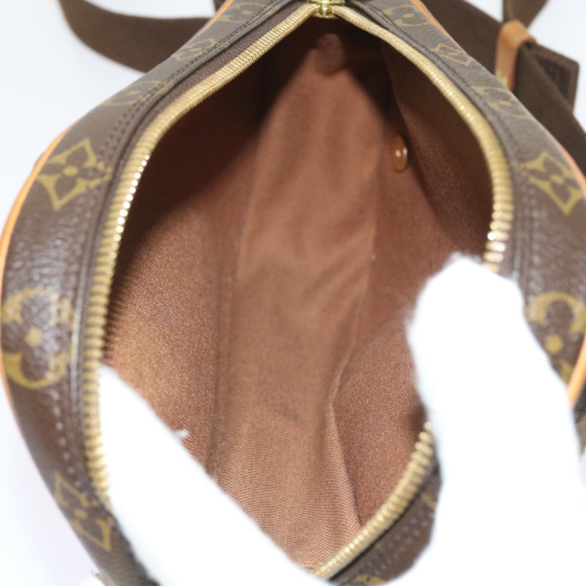 LOUIS VUITTON Monogram Pochette Gange Shoulder Bag M51870 LV 55530