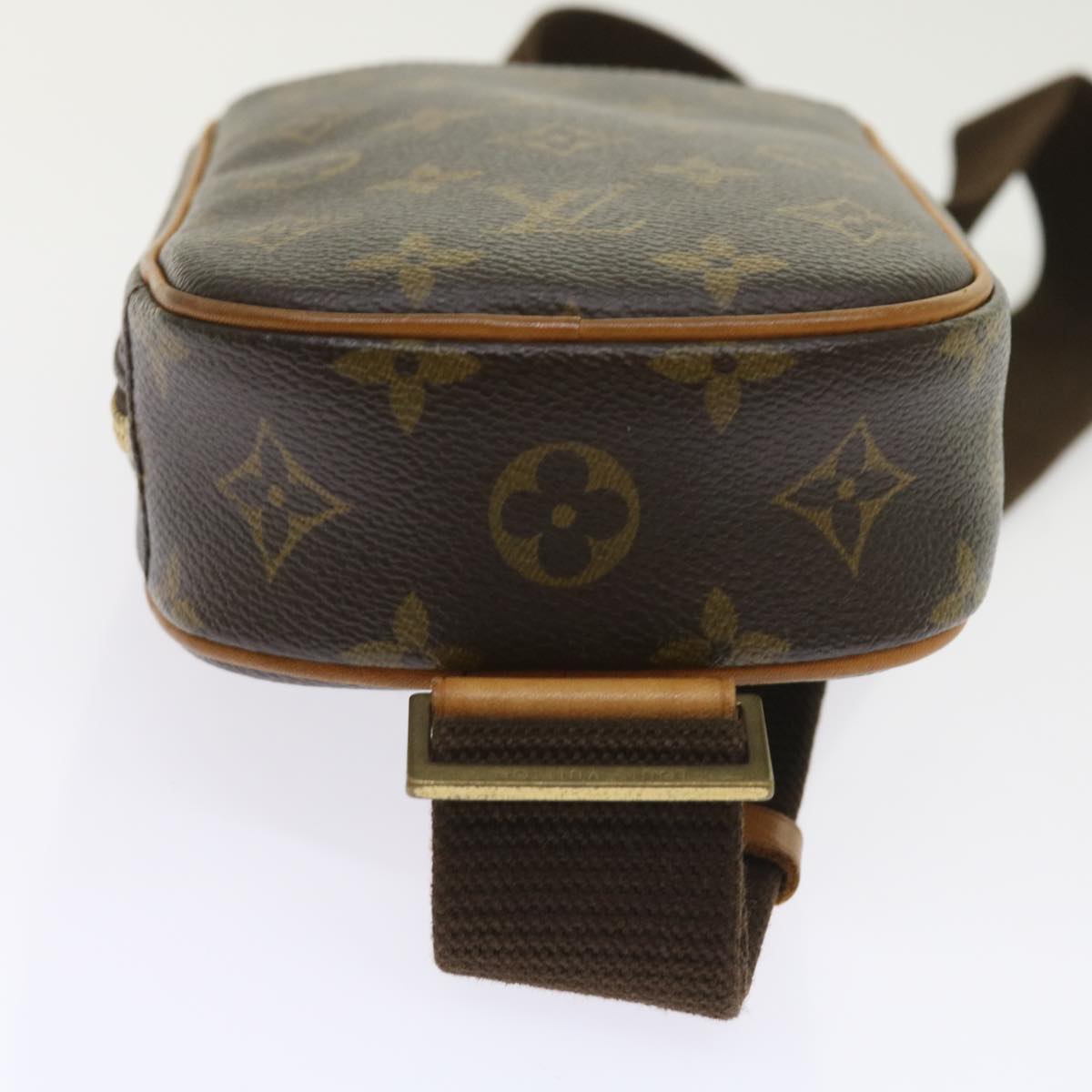LOUIS VUITTON Monogram Pochette Gange Shoulder Bag M51870 LV 55530