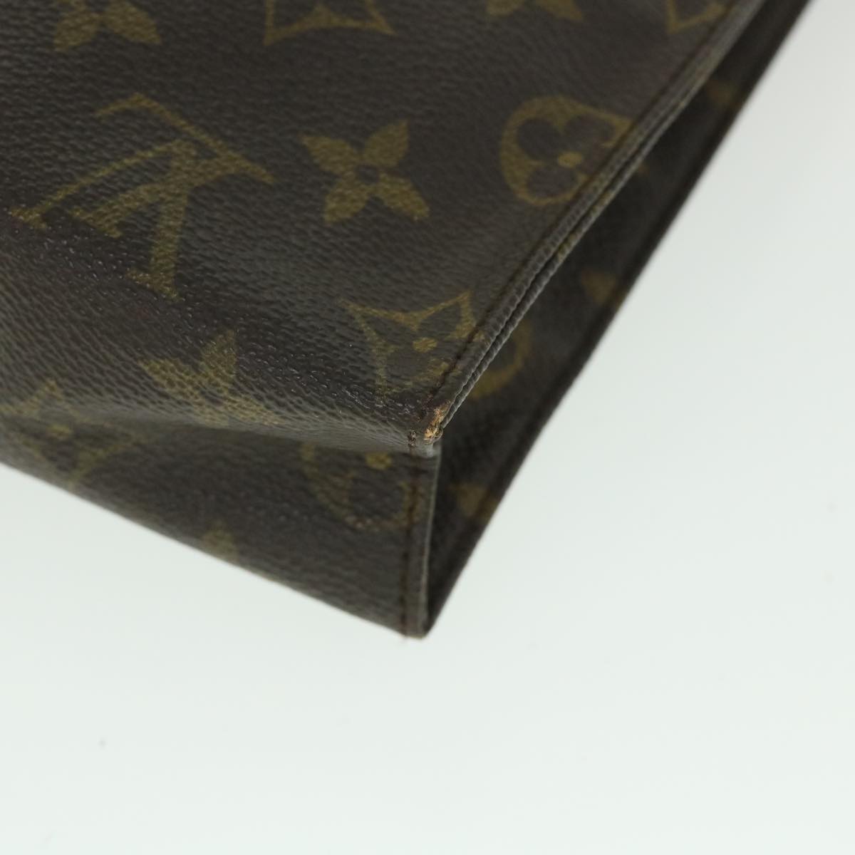 LOUIS VUITTON Monogram Poche Toilette 26 Pouch M47542 LV 55533