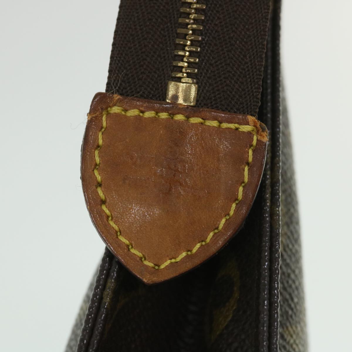 LOUIS VUITTON Monogram Poche Toilette 26 Pouch M47542 LV 55533
