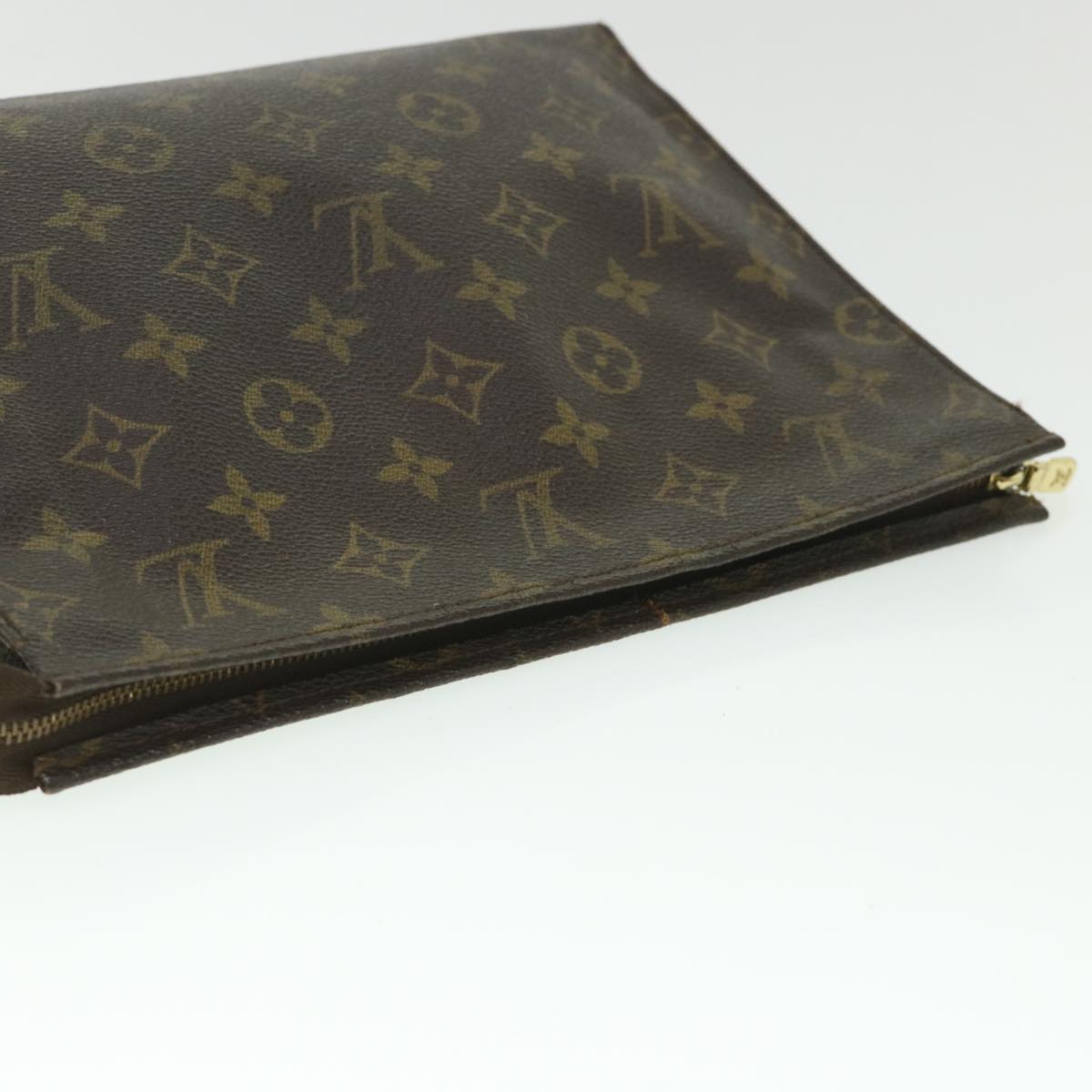 LOUIS VUITTON Monogram Poche Toilette 26 Pouch M47542 LV 55533