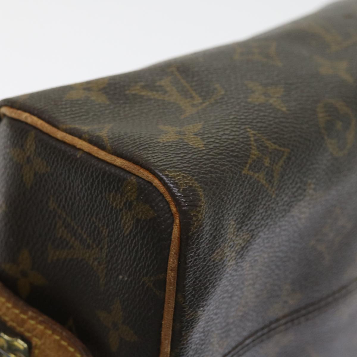 LOUIS VUITTON Monogram Trousse Patte Pression Cosmetic Pouch M47636 55539