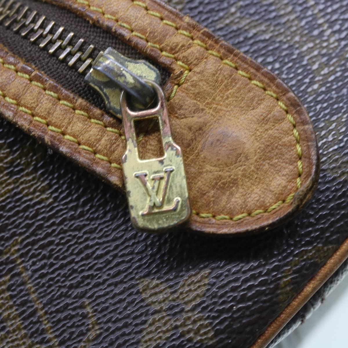 LOUIS VUITTON Monogram Trousse Patte Pression Cosmetic Pouch M47636 55539