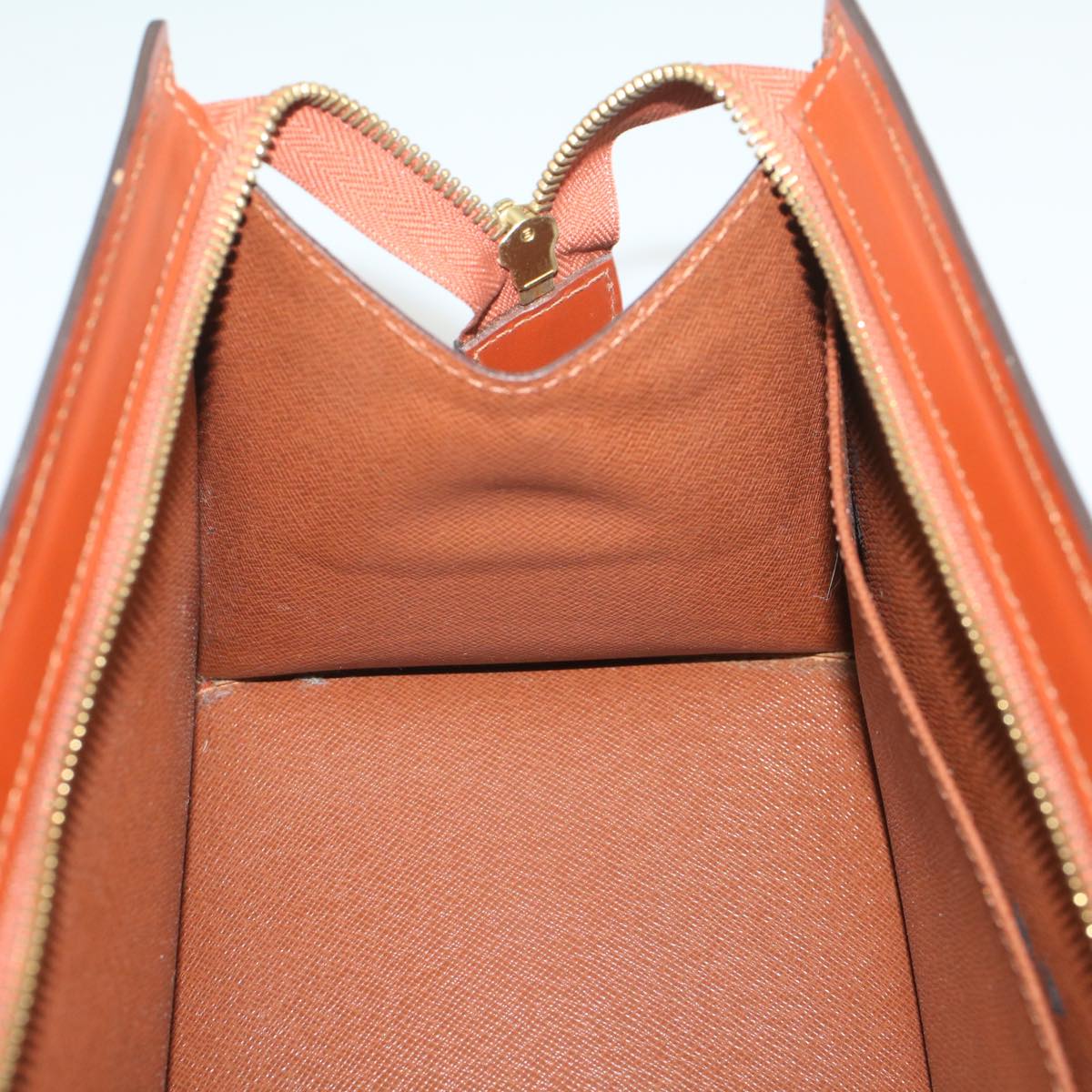 LOUIS VUITTON Epi Sac Triangle Hand Bag Brown M52093 LV 55553