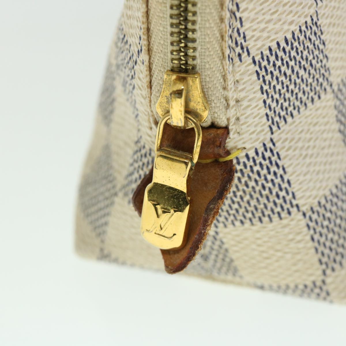 LOUIS VUITTON Damier Azur Pochette Cosmetic PM Pouch N60024 LV 55604