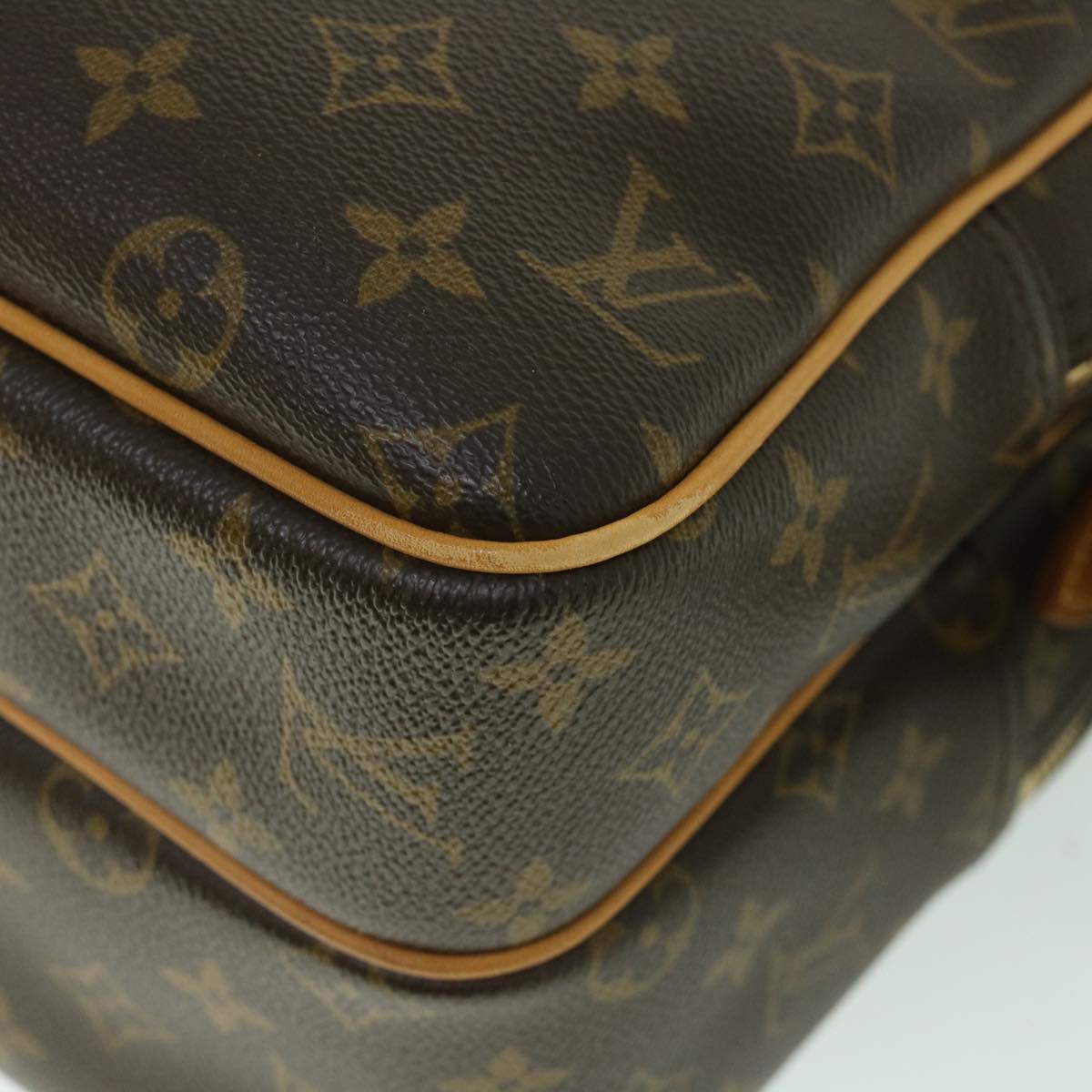 LOUIS VUITTON Monogram Reporter GM Shoulder Bag M45252 LV 55635