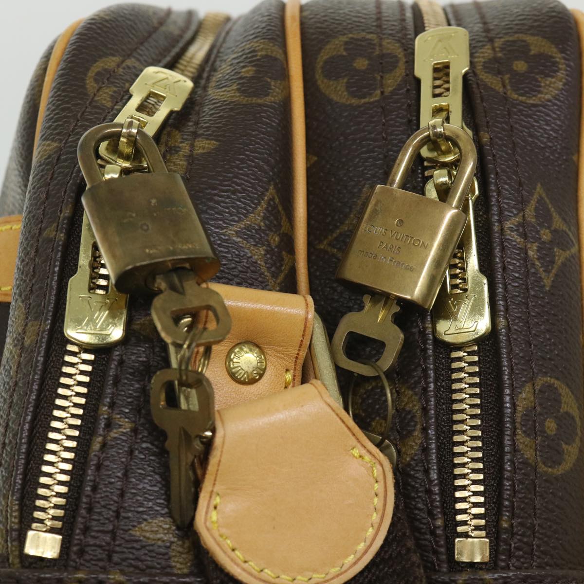 LOUIS VUITTON Monogram Reporter GM Shoulder Bag M45252 LV 55635