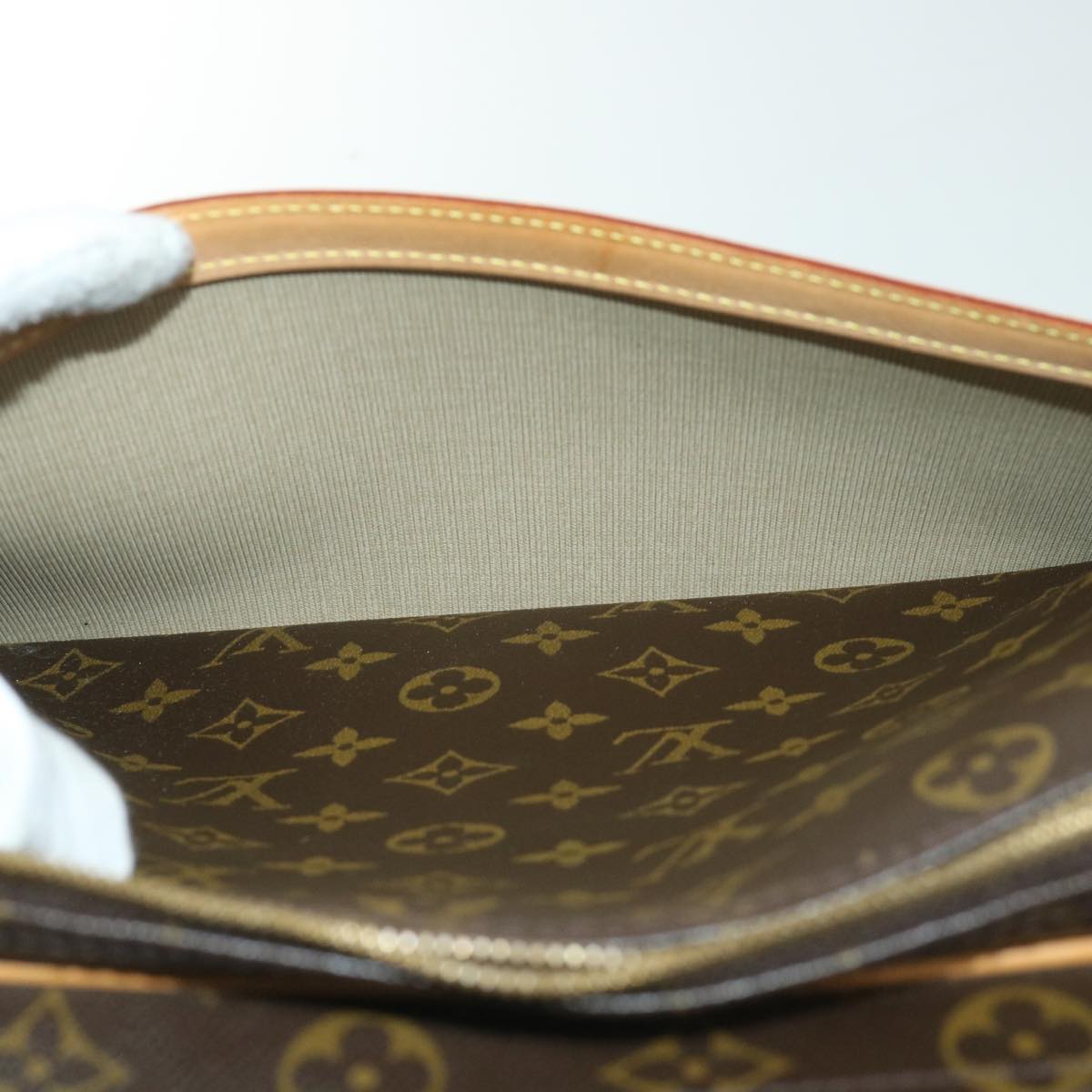 LOUIS VUITTON Monogram Reporter GM Shoulder Bag M45252 LV 55635