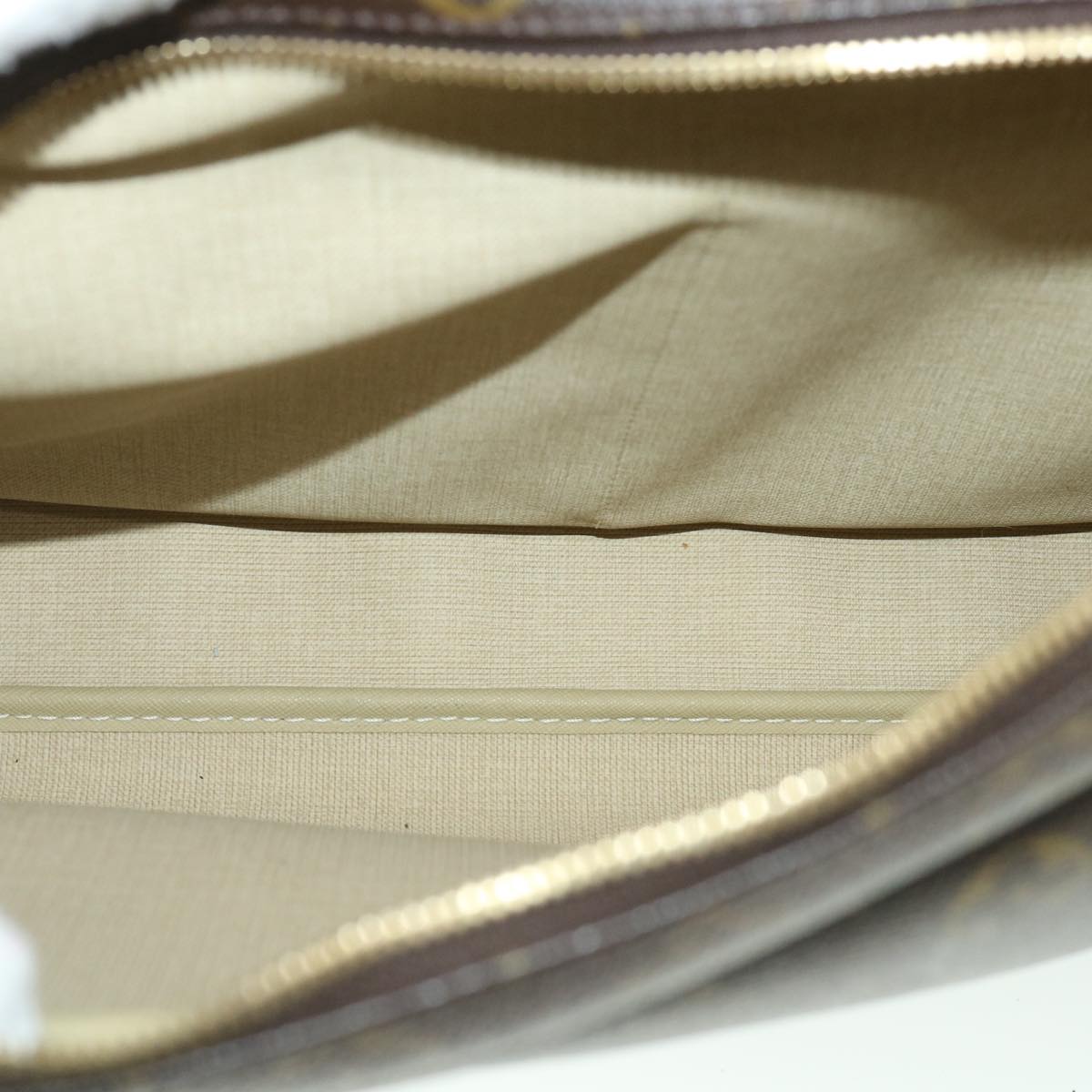 LOUIS VUITTON Monogram Reporter GM Shoulder Bag M45252 LV 55635